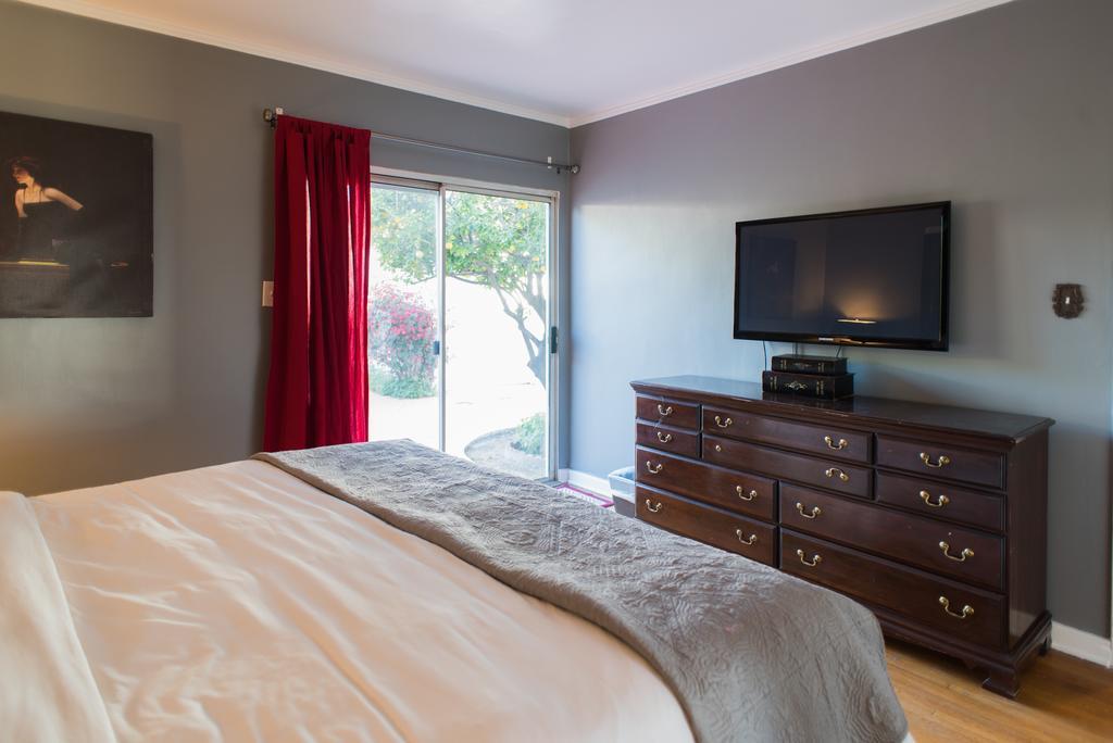 Melrose Place Hotel Лос Анджелис Екстериор снимка